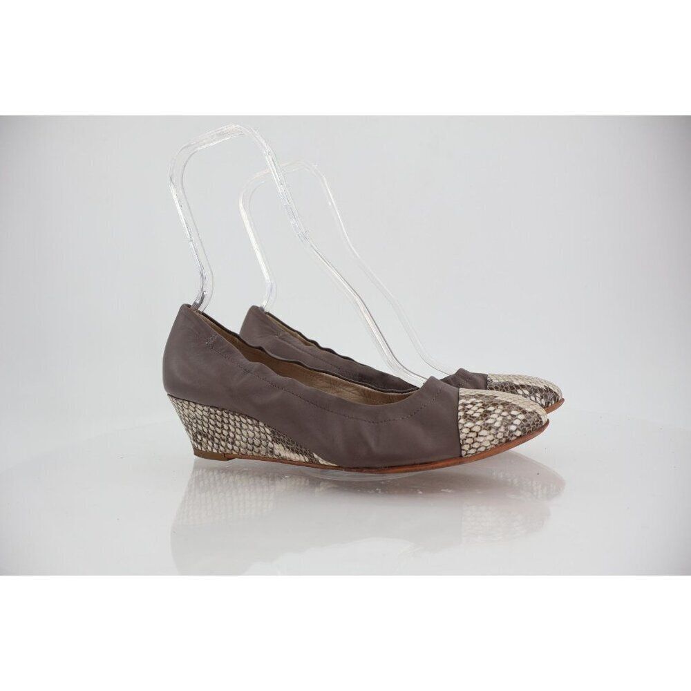 AGL Italy Women's Low Wedge Pump Size 10 Gray Snake Comfy Business Casual Shoe